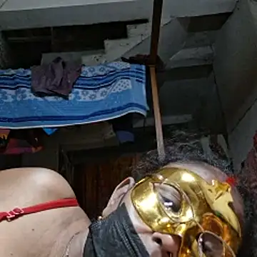 Riya45326 webcam
