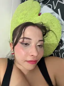 AliciaWhite_nt webcam