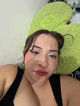 AliciaWhite_nt webcam