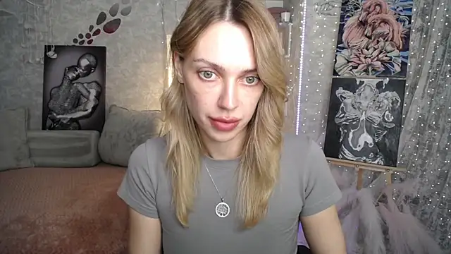 NickyAdamidi webcam