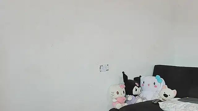 eirlysx (F teen) - play pussy