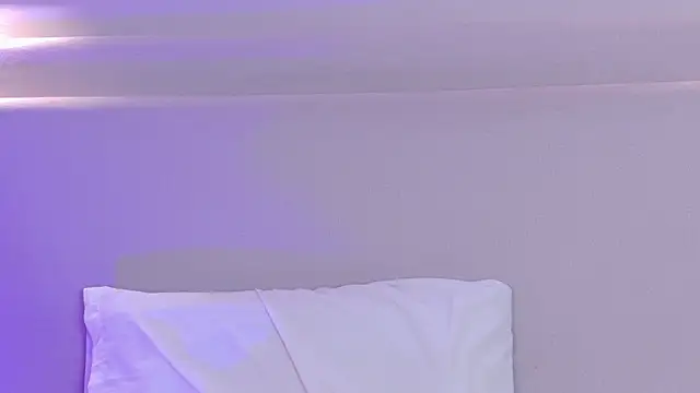 naomiklarc (F teen) - Good Morning Naomi 🌹