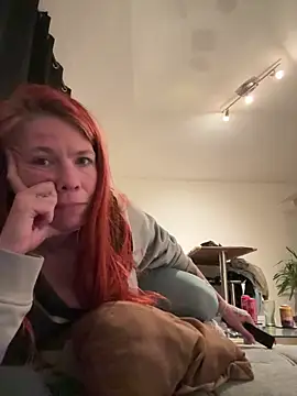 Watch LisaLuxx live on EroticFlix - High definition streams