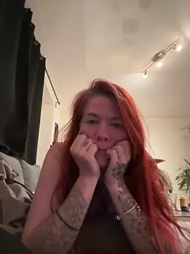 LisaLuxx webcam