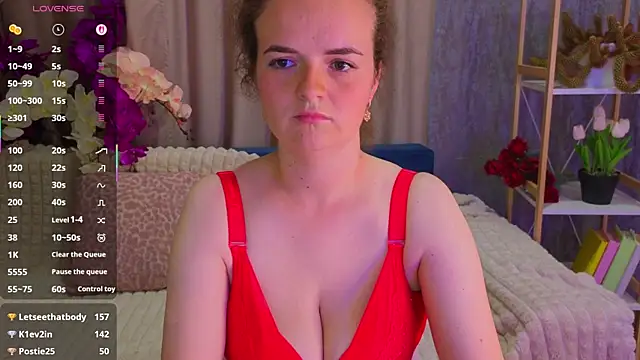 Luisa_Rosee live cam on StripChat