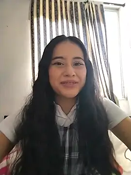L0lita_Emi12 webcam