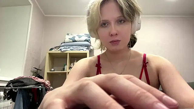 CuteLilit webcam