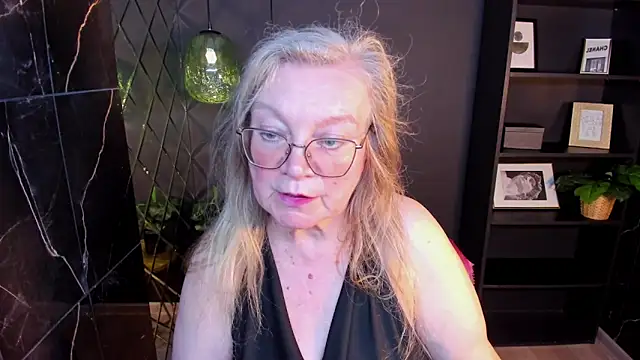 NataliMellow webcam