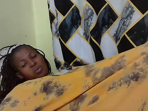 lilmomaa webcam