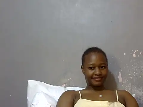 Watch Petite_Ebony10 live on EroticFlix - High definition streams