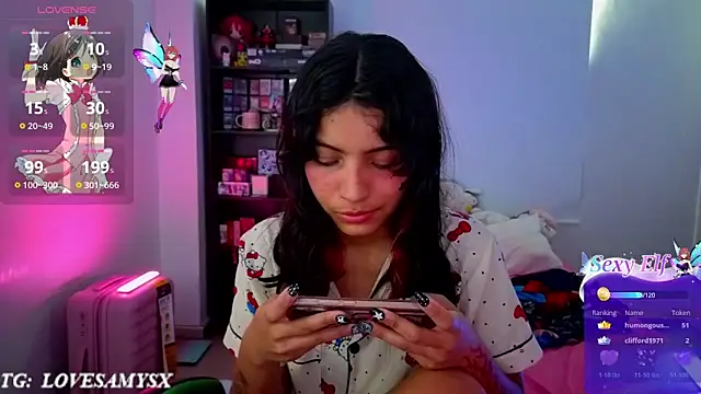Lovelyamyy webcam