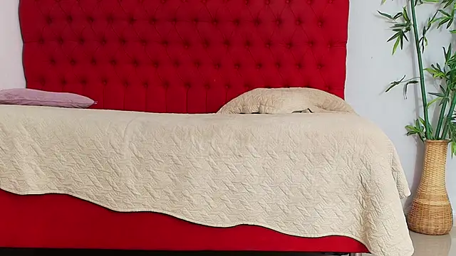 cristina_aznar1 live cam on StripChat