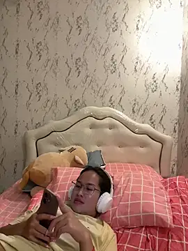 Ponthip webcam
