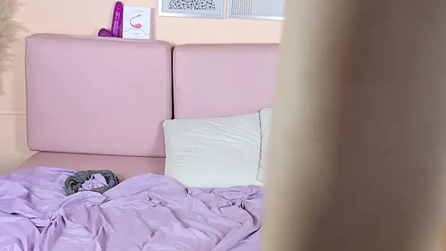 JazMaxxx webcam