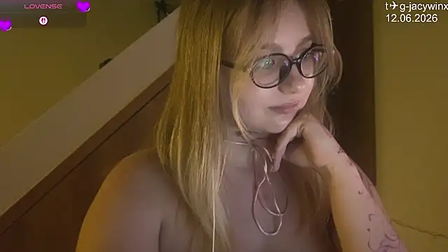 JacyWinslat webcam