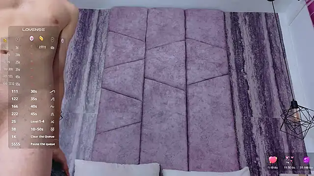 AronTawers webcam