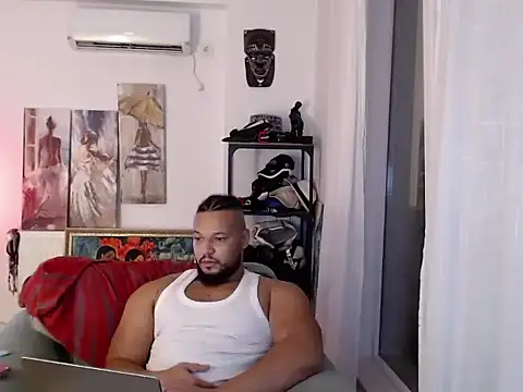1LordKingsley webcam