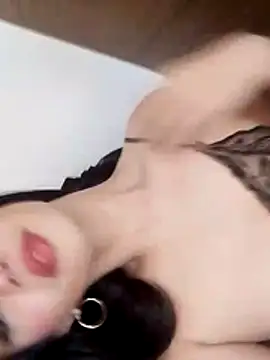 sexiestcunty_eerie webcam