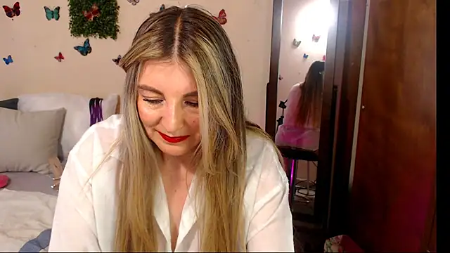 Jolie-Mature webcam
