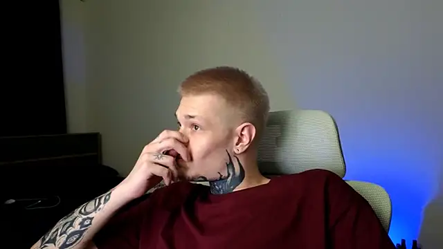 DENIS_HERE