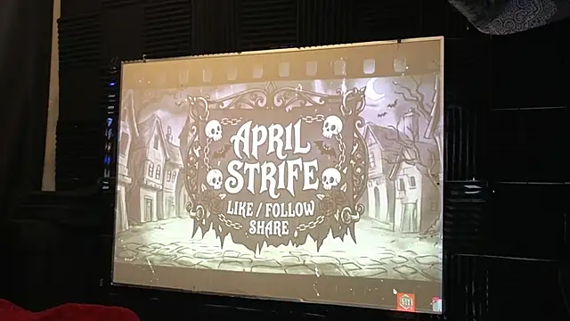 April_Strife webcam