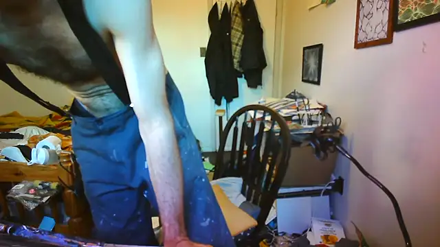 JohnnyMoves webcam