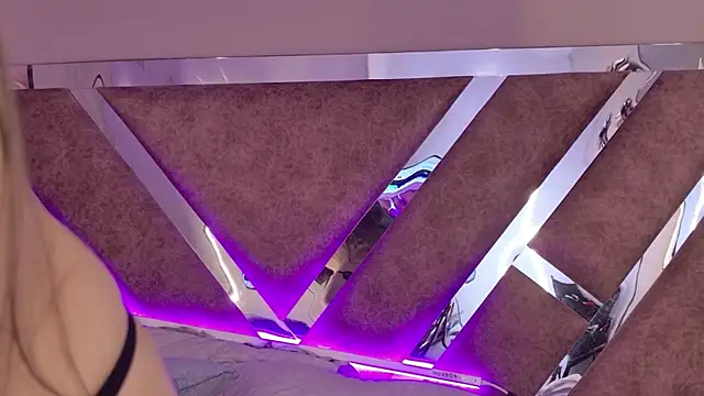 AmmyJones_ webcam