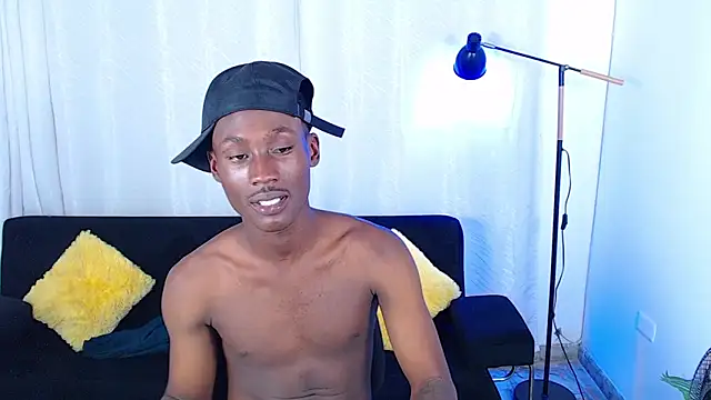 alexaandro18 webcam