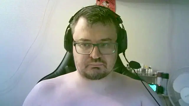 SirAbuser webcam