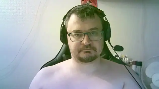 SirAbuser webcam
