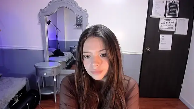 Saori_Price webcam