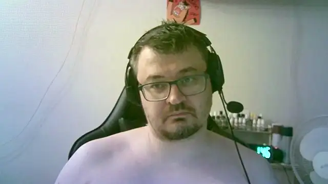 SirAbuser webcam
