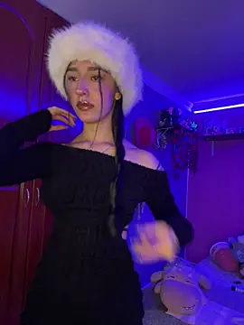 Watch NickieCute- live on EroticFlix - High definition streams