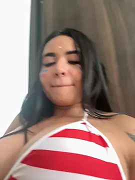 Watch jailyncam_ live on EroticFlix - High definition streams