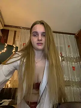 Watch LunaVey live on EroticFlix - High definition streams
