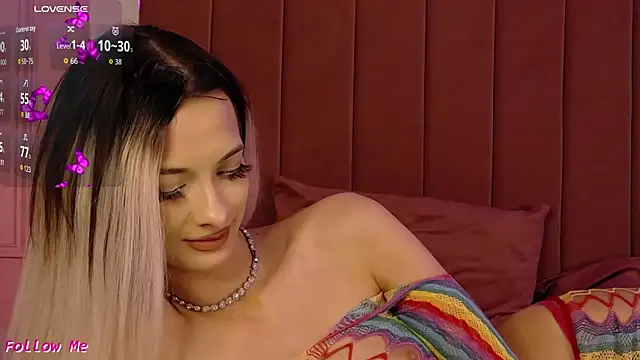 PinkySparks webcam