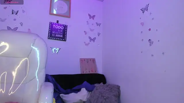 NinaSakura_Eup webcam