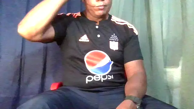 bigblackcock75 webcam