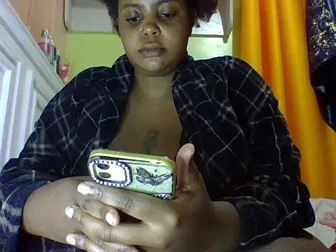sexychubby22 webcam