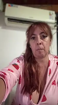 Sofyalone_ webcam