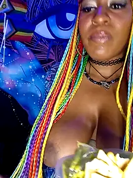 AmazonianMistress webcam