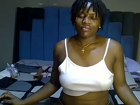 melanin_moon webcam