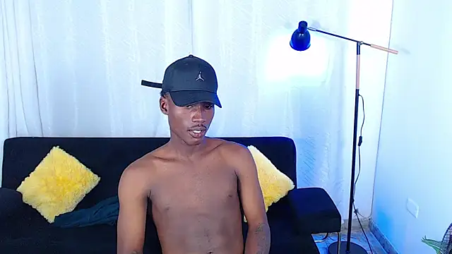 alexaandro18 webcam