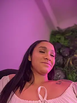 Isabella-Teen