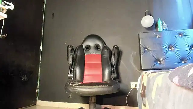 FuckHardlove webcam