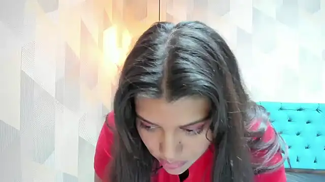 LindaBreeS webcam