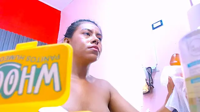 VeronicaRobles webcam