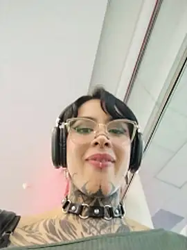 taaylor33 webcam