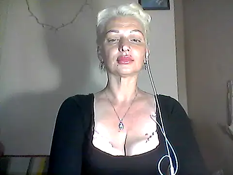 MaryJane441 webcam