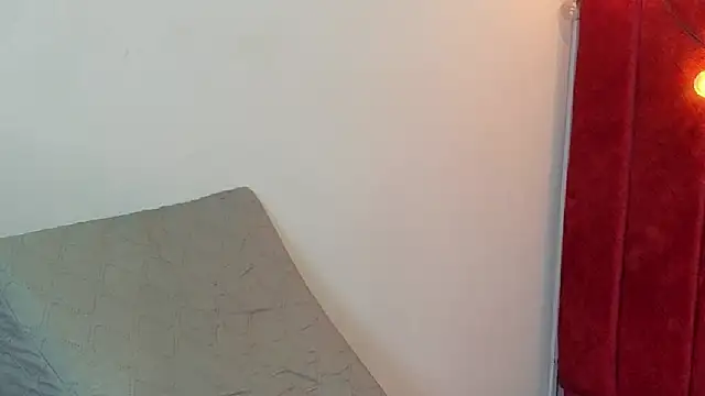 kinkyandsavage webcam